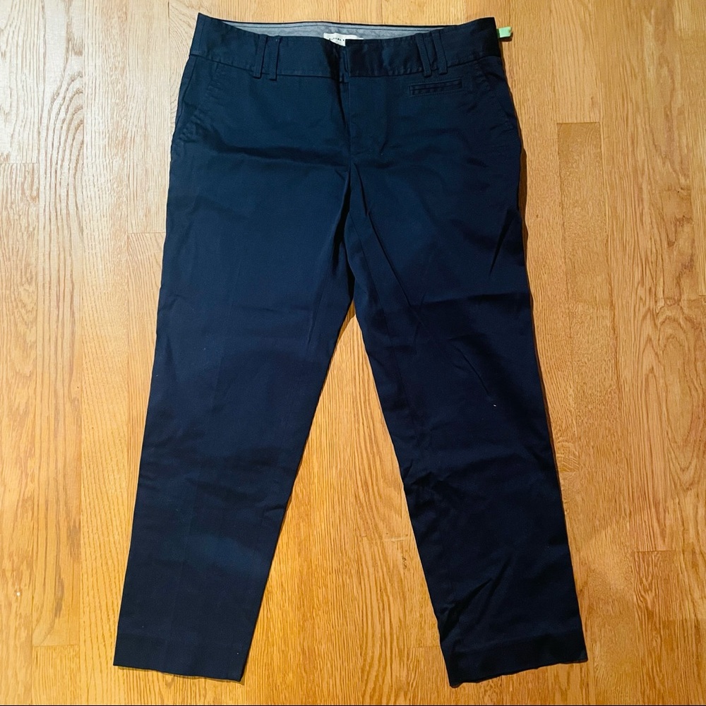 Banana Republic Saten Cropped Navy Khakis- Size 6P- EUC